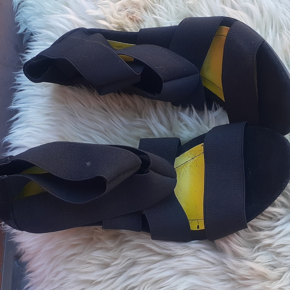 Strappy heeled Sandal patent 8.5 - Picture 2 of 9